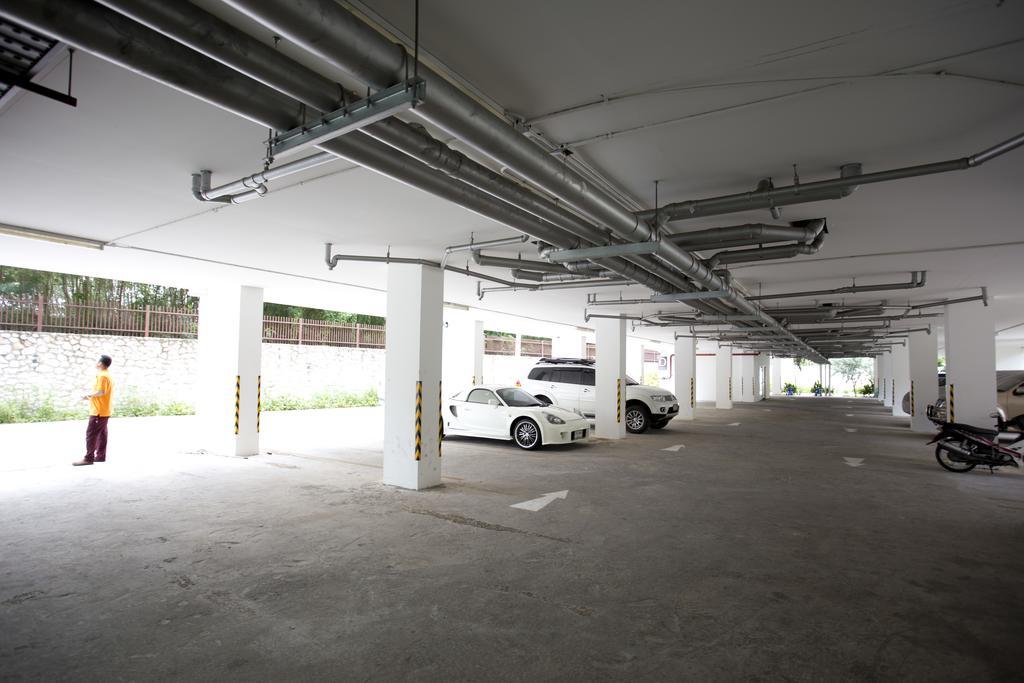 Ratchy Condo Bang Sare Quarto foto
